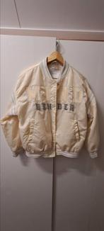 Bomberjack glans Bershka S, Ophalen of Verzenden, Zo goed als nieuw, Beige