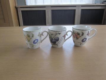 Janneke brinkman salentijn fruit & flowers 3 mokken D8,5 H7 beschikbaar voor biedingen