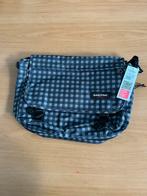 EASTPAK schoudertas 20 liter, Ophalen of Verzenden, Zo goed als nieuw, Zwart