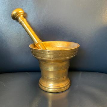 Achttiende eeuwse Hollandse Apothekers vijzel beschikbaar voor biedingen