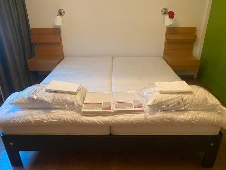 Auping ledikant met verstelbare spiraalbodem - Zwart, Huis en Inrichting, Slaapkamer | Bedden, Gebruikt, Tweepersoons, 180 cm