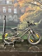 Specialized Jett 16” kinderfiets, Fietsen en Brommers, Fietsen | Kinderfietsjes, Ophalen, Zo goed als nieuw, 16 tot 20 inch, Specialized