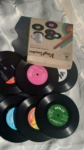 Vinyl langspeelplaat onderzetters 6 stuks nieuw in doos beschikbaar voor biedingen
