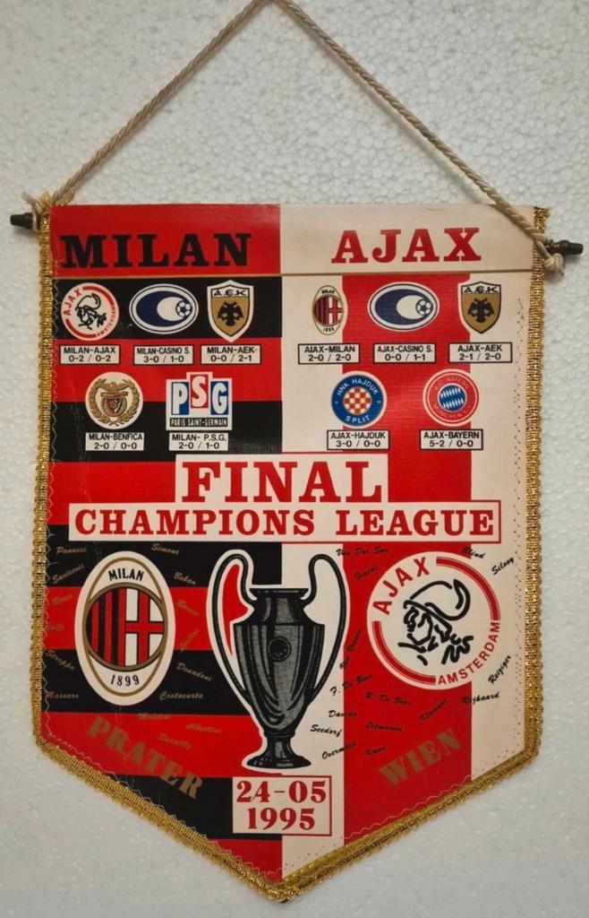 Ajax - Milan Champions League Finale 1995 Vaantje, Verzamelen, Sportartikelen en Voetbal, Zo goed als nieuw, Vaantje of Sjaal