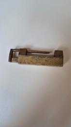 Antiek Chinees Hangslot, Antiek en Kunst, Ophalen of Verzenden