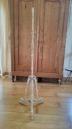 Brocante (lamp)voet, Ophalen
