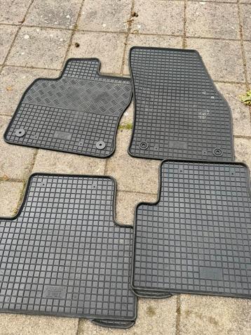 Rubber automaten Volkswagen Tiguan & Touran beschikbaar voor biedingen