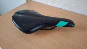 Cube Active Racefiets/mountainbikezadel z.g.a.n. beschikbaar voor biedingen