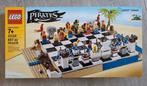 LEGO Pirates Schaakset - 40158 Nieuw in doos, Kinderen en Baby's, Speelgoed | Duplo en Lego, Ophalen of Verzenden, Nieuw, Complete set