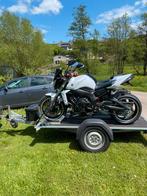 Te huur - Motoraanhanger met inrijklem