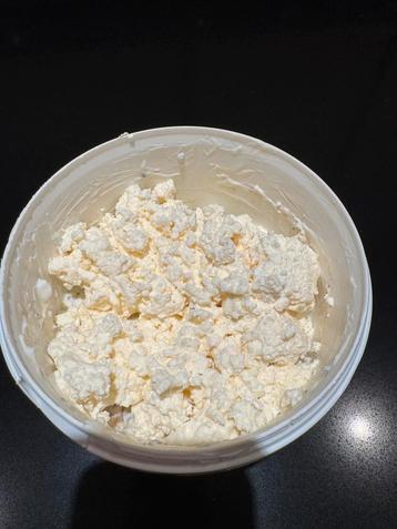 Melk kevir korrels. Melkkevir. beschikbaar voor biedingen
