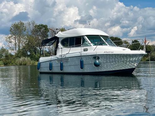 Jeanneau Merry fisher 805, Watersport en Boten, Motorboten en Motorjachten, Zo goed als nieuw, Polyester, Diesel, 50 pk of meer