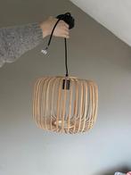 Twee rotan hanglampen, Huis en Inrichting, Ophalen, Zo goed als nieuw, Overige materialen, Minder dan 50 cm