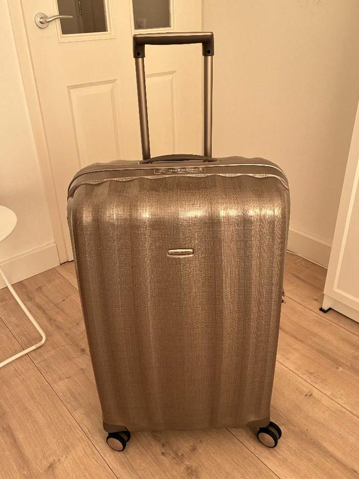 VERKOCHT - NIEUW Samsonite Lite-Cube Spinner 81cm Ivory Gold, Sieraden, Tassen en Uiterlijk, Koffers, Nieuw, Hard kunststof, 70 cm of meer