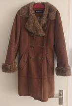Prachtige fijn suede jas,   3/4 model, Ophalen, Gedragen, Maat 38/40 (M), Bruin