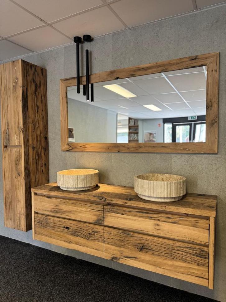 Badmeubel 160 cm wagondelen €6450 nu afhaal €4850 showmodel, Huis en Inrichting, Badkamer | Badkamermeubels, Nieuw, Wastafelkast