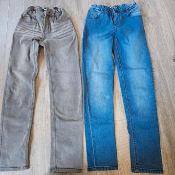 Jongens kledingpakket broeken en Longsleeves maat 146-158 beschikbaar voor biedingen