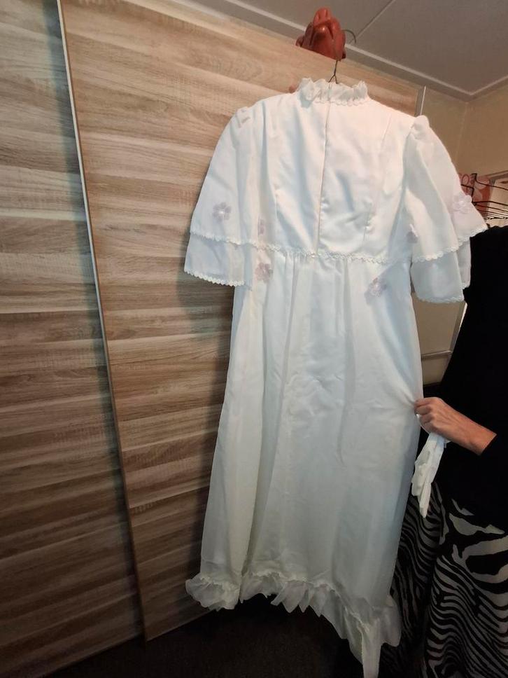 Witte vintage trouwjurk met bloemen, Kleding | Dames, Trouwkleding en Trouwaccessoires, Zo goed als nieuw, Trouwjurk, Wit, Ophalen of Verzenden