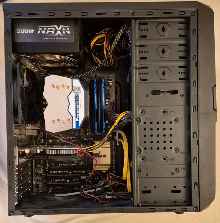 Mid-Power Tower PC - Goed Onderhouden, Computers en Software, Desktop Pc's, Zo goed als nieuw, 3 tot 4 Ghz, 16 GB, Met videokaart