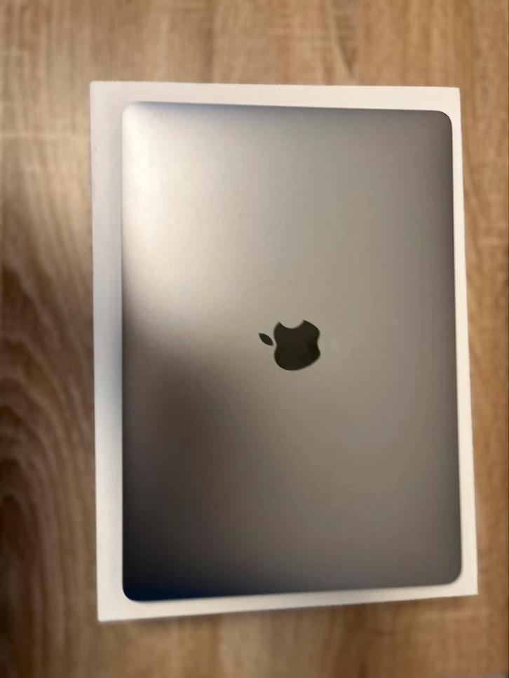Apple MacBook Pro 13” M2 – 8GB / 256GB 2022, Computers en Software, Apple Macbooks, Zo goed als nieuw, MacBook Pro, 13 inch, Onbekend