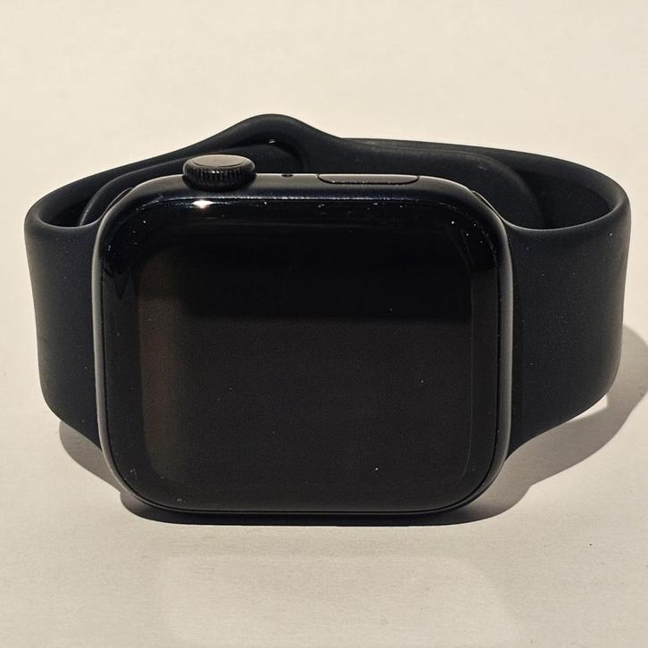 Apple Watch Series 8 45mm Middernacht Aluminium, Sieraden, Tassen en Uiterlijk, Smartwatches, Gebruikt