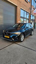 BMW X1 Sdrive18i 2016 afnm. Trekhaak, NWE APK + onderhoud, Zwart, Origineel Nederlands, Handgeschakeld, 19 km/l