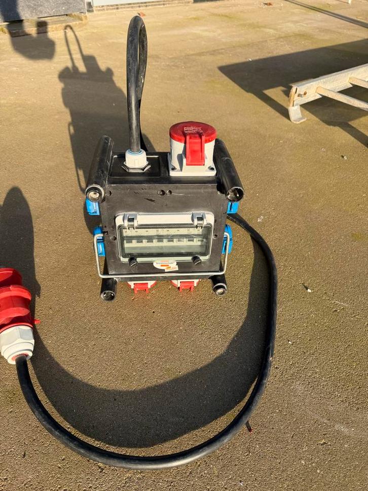 Zwerfkast / Bouwstroomverdeler 32A IP44, Doe-het-zelf en Verbouw, Gereedschap | Handgereedschap, Zo goed als nieuw, Ophalen of Verzenden