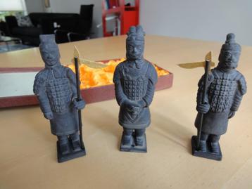 3 Terra Cotta krijgers beschikbaar voor biedingen