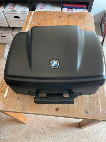 Topkoffer BMW beschikbaar voor biedingen