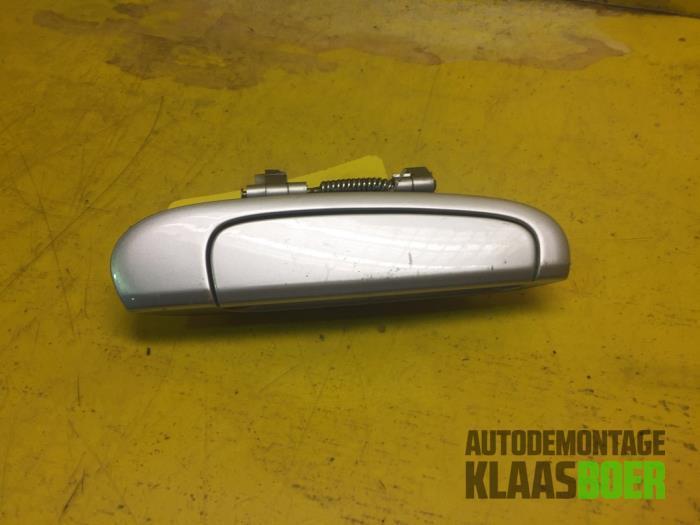 Portiergreep 4Deurs rechts-achter van een Peugeot 106, Auto-onderdelen, Carrosserie en Plaatwerk, Peugeot, Gebruikt, 6 maanden garantie