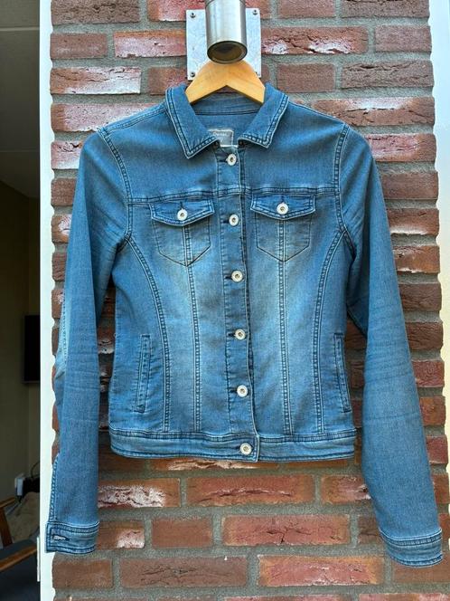 Geisha zgan stretch spijkerjasje maat 36/S, Kleding | Dames, Jassen | Zomer, Zo goed als nieuw, Maat 36 (S), Blauw, Ophalen of Verzenden