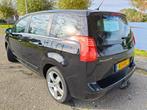 Peugeot 5008 1.6 THP 5PL 2011 Zwart pano goed onderhouden, Auto's, Voorwielaandrijving, Zwart, 1435 kg, Zwart