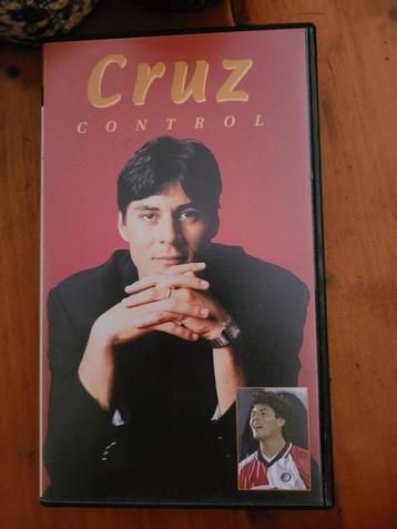 Videoband Feyenoordspeler Cruz beschikbaar voor biedingen