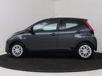 Toyota Aygo 1.0 VVT-i x-play | Apple CarPlay / Android Auto, Voorwielaandrijving, 12 maanden, Stof, Gebruikt