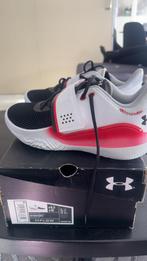 Under Armour schoenen maat 42, Overige kleuren, Under Armour, Nieuw, Ophalen of Verzenden