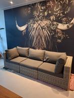 Mooie loungebank met antracietgrijze kussens., Tuin en Terras, Tuinbanken, Ophalen, Zo goed als nieuw