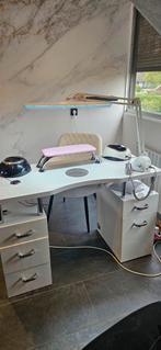 Afinia tafel basis manicure met afzuiging, Huis en Inrichting, Bureaus, Ophalen