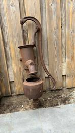 Oude waterpomp met emmertje, Tuin en Terras, Ophalen, Gebruikt, Gietijzer