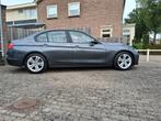 BMW 3-Serie 2.0IX 320 135KW Aut8 (f30) 2012 Grijs, Auto's, Achterwielaandrijving, 74 €/maand, 4 cilinders, Origineel Nederlands