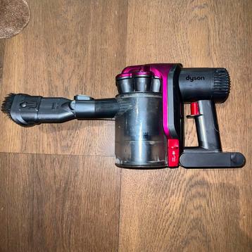 Dyson DC34 Handstofzuiger – Inclusief Accu – Voor Onderdelen beschikbaar voor biedingen