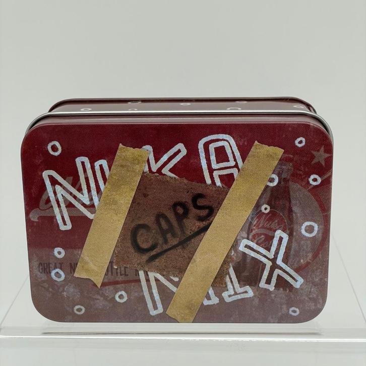 Fallout Bottle Caps Series Collectible Tin Nuka Mix, Verzamelen, Poppetjes en Figuurtjes, Nieuw, Ophalen of Verzenden