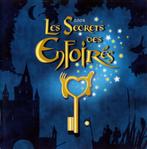LES ENFOIRES 2 CD LES SECRETS DES ENFOIRES + alizee, Cd's en Dvd's, Ophalen of Verzenden, 1980 tot 2000, Gebruikt