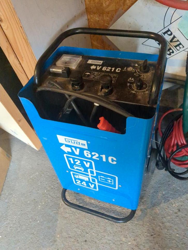 Gude Acculader / Starthulp - Zo Goed Als Nieuw, Auto diversen, Jumpstarters, Zo goed als nieuw, Ophalen of Verzenden