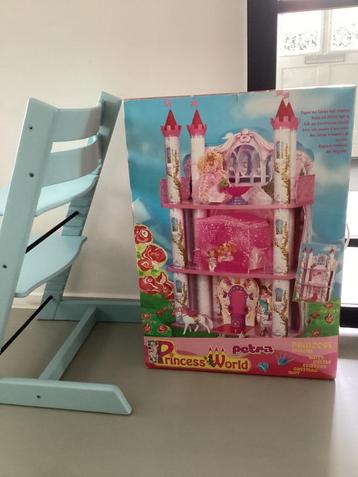 Barbie kasteel, prinsessen world, Petra, jaren ‘90 beschikbaar voor biedingen
