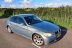 BMW 3-Serie 2.0 I 318 2008 youngtimer met unieke lak!, Zwart, Handgeschakeld, Particulier, 1335 kg