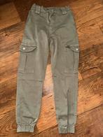 Dames groene cargobroek van Queen Hearts, Ophalen of Verzenden, Zo goed als nieuw, Overige kleuren, W28 - W29 (confectie 36)