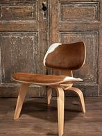 Eames LCW Cowhide Vitra - Design Icoon in Top Conditie, Antiek en Kunst, Antiek | Meubels | Stoelen en Banken, Ophalen