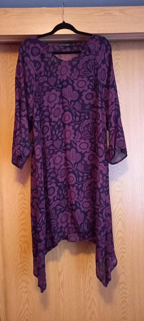 Gudrun Sjödén jurk Isranunkel L, Kleding | Dames, Jurken, Zo goed als nieuw, Maat 42/44 (L), Paars, Knielengte, Ophalen of Verzenden