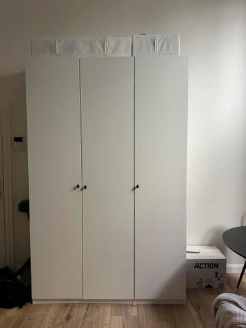 IKEA PAX kledingkast 236 x 150 x 58 cm - afbeelding 2