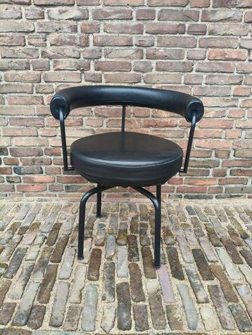 Vintage replica LC7 - Le Corbusier - Charlotte Perriand
 beschikbaar voor biedingen